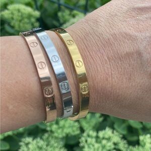 SET OF THREE LUXURY SCREW BRACELETS LOVE BANGLE BRACELETS MEDIUM MODEL STYLE